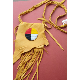 Lederbeutel der Navajo aus weichem, natürlichem Hirschleder, bestickt