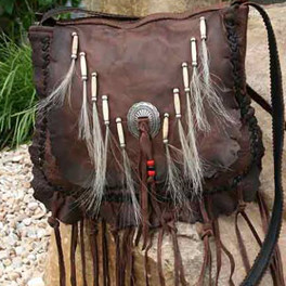 Handtasche mit Pferdehaar und Fransen