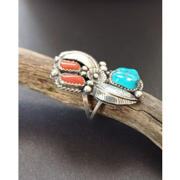 Ring mit Türkis und Koralle