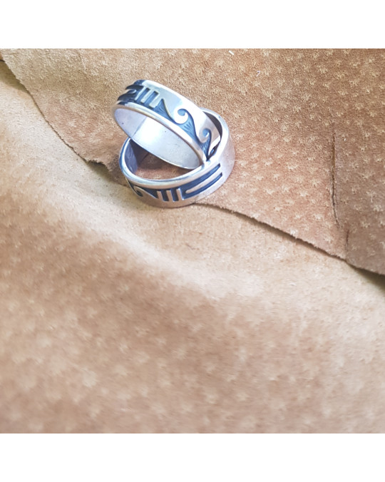 Schmaler Ring Wave, ganz gross