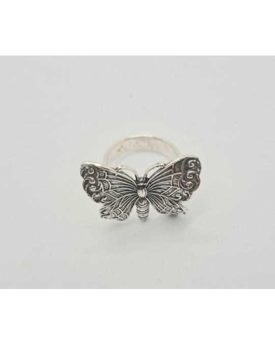 Statement Ring mit grossem Schmetterling