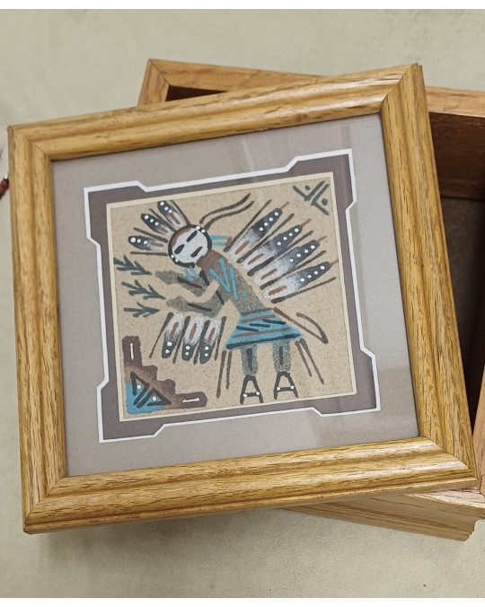 Sandbild-Kiste indianisches Symbol Yei Tänzer