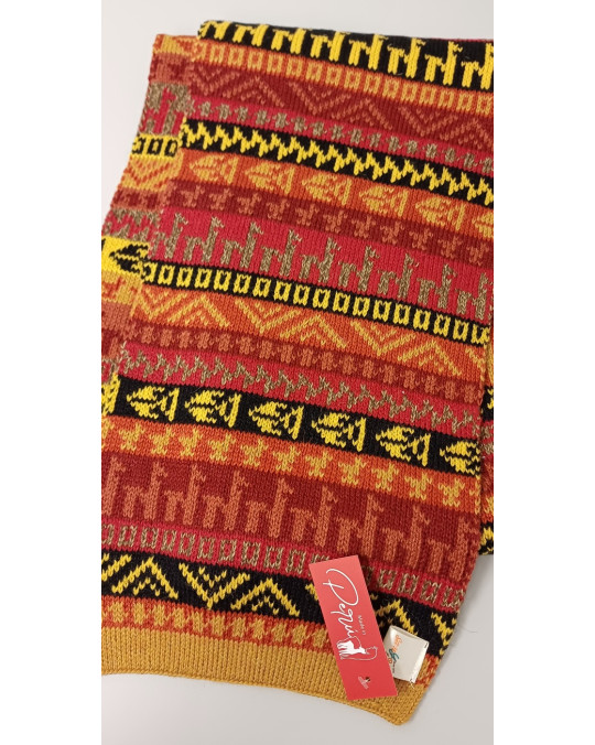 Feiner, kleinerer Schal in total schön abgestimmten Farben aus 100 % Baby Alpaca Wolle