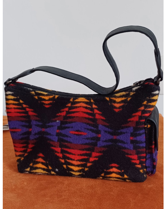 Taschen von Pendleton, klein -schwarz/feuerfarben -mit Fehler