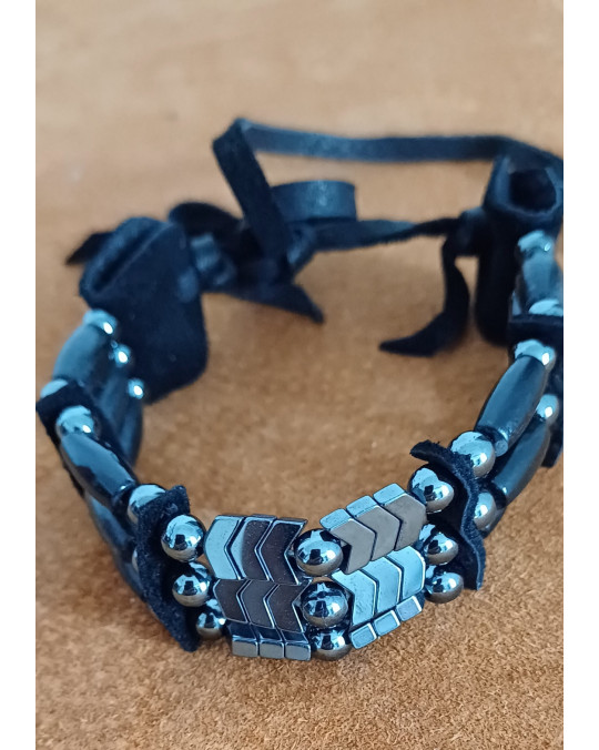 Armband aus Horn und Hämatit, Cherokee