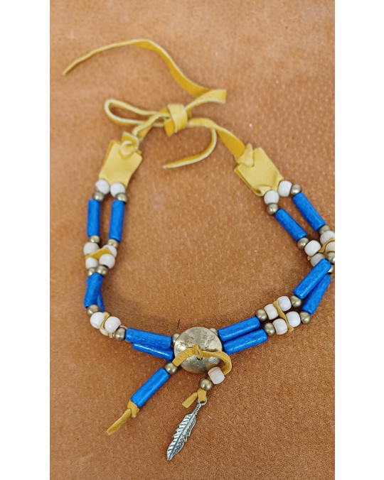 Schmuck für den Hals aus indianischer Handarbeit 