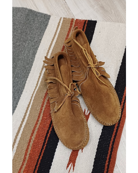 Klassischer Fransenboot zum Binden für Damen - ORIGINAL INDIANISCHE HANDARBEIT