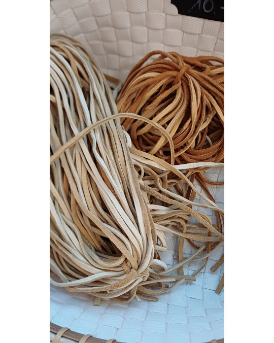 Reh- und Hirschlederband, feinste Qualität 4 mm