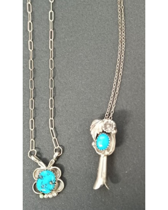 Besonders gefasste Anhänger aus Türkis "In Love with Flowers"