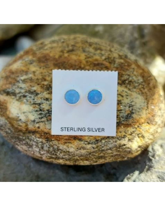 Kleine Stecker Zuchtopale in Silber, blau leuchtend